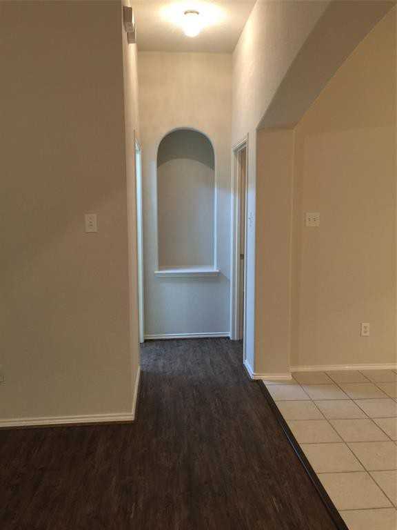 135 Old Settlers Trl - Photo 2 of 21