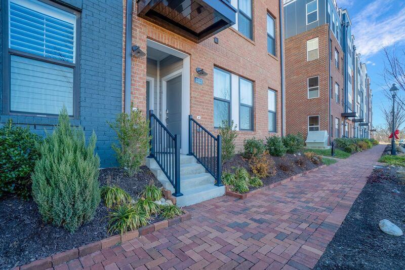 5313 Old Main St #A - Photo 3 of 33
