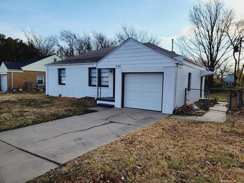 630 S Barlow St - Photo 2 of 16