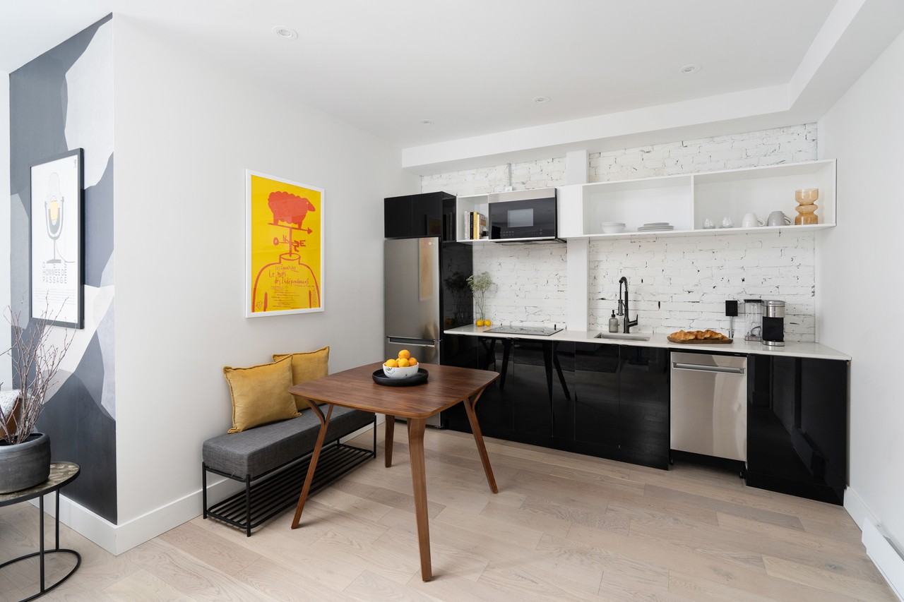 4265 Rue Saint-Denis ##1 — photo 2