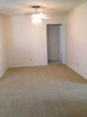 219 Vista Way - Photo 2 of 6