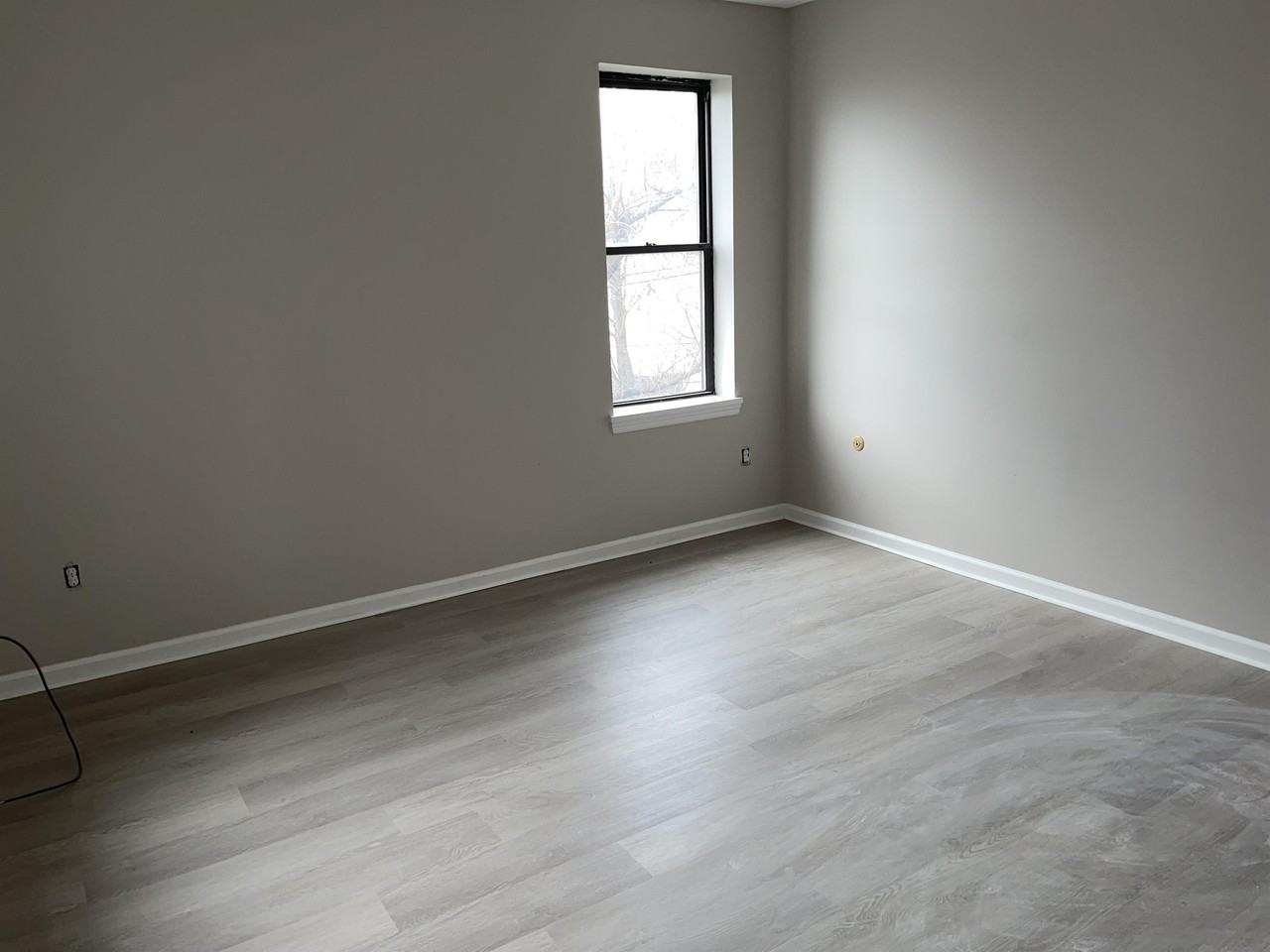 1314 Liverpool St - Photo 2 of 7