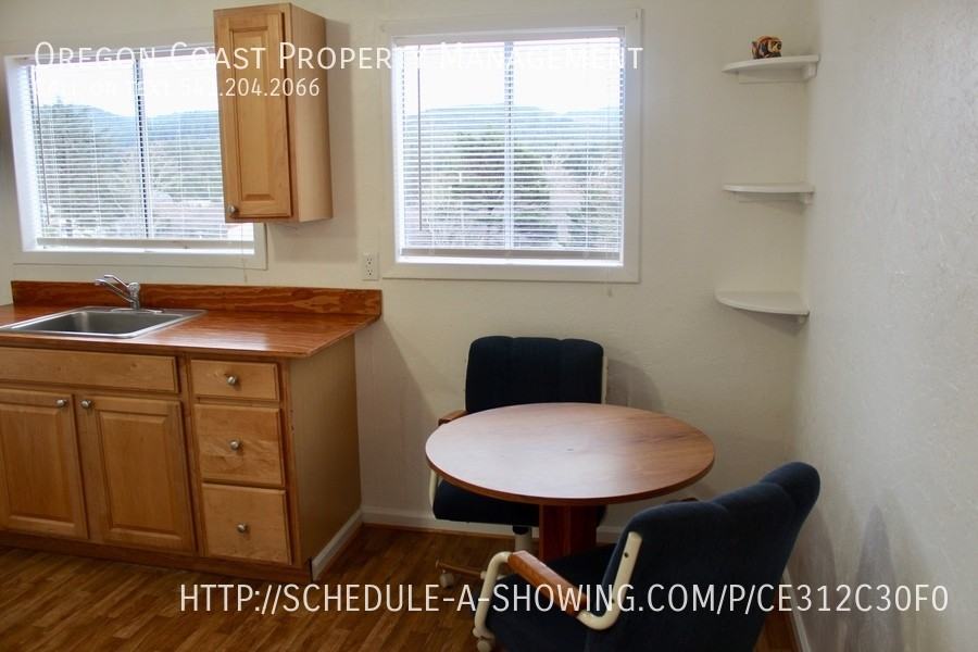 20 Graham Ave Apt 5 #5 - Photo 3 of 7