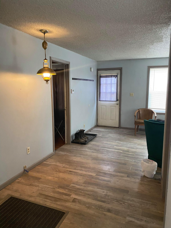 519 Dewey Ave N #NA - Photo 2 of 10