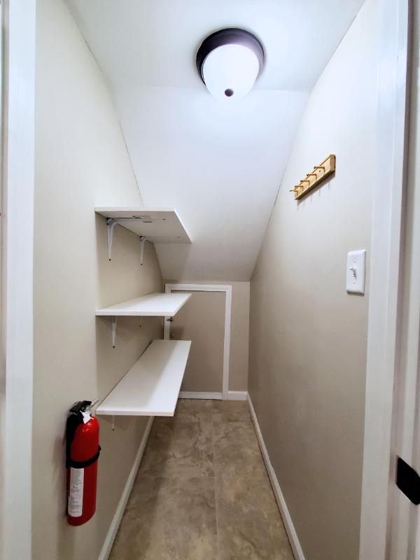 1484 Michigan Ave #D - Photo 6 of 11