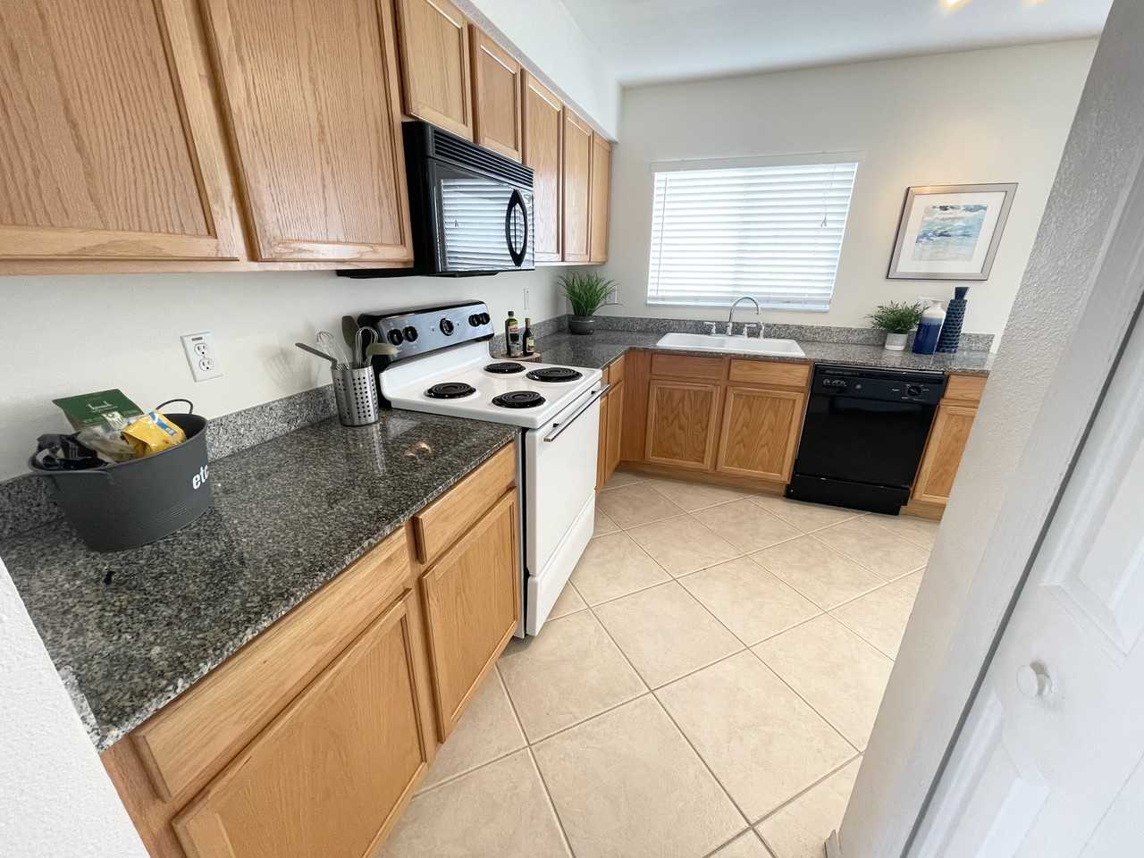 11735 Brenford Crest Dr - Photo 2 of 22