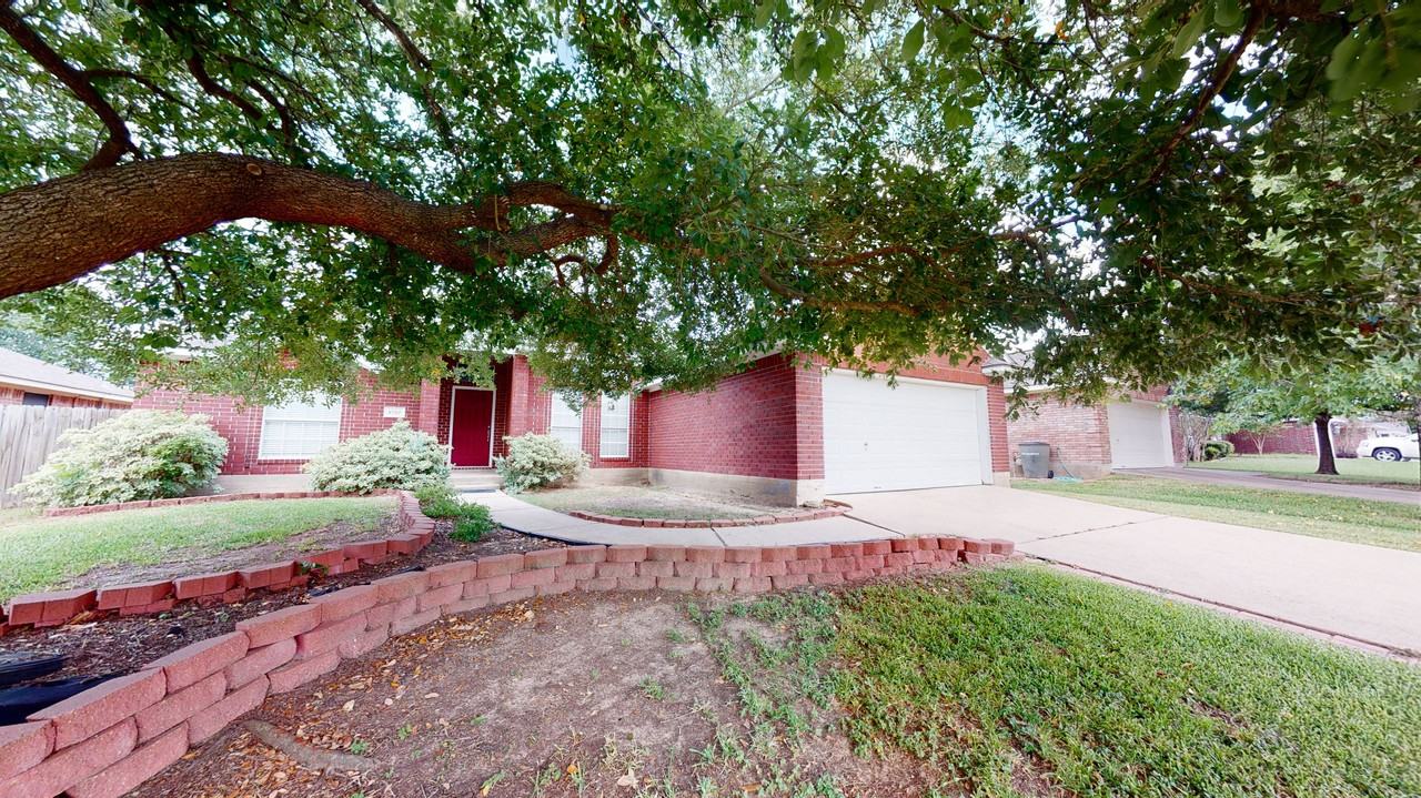 4507 Brompton Ln - Photo 3 of 50