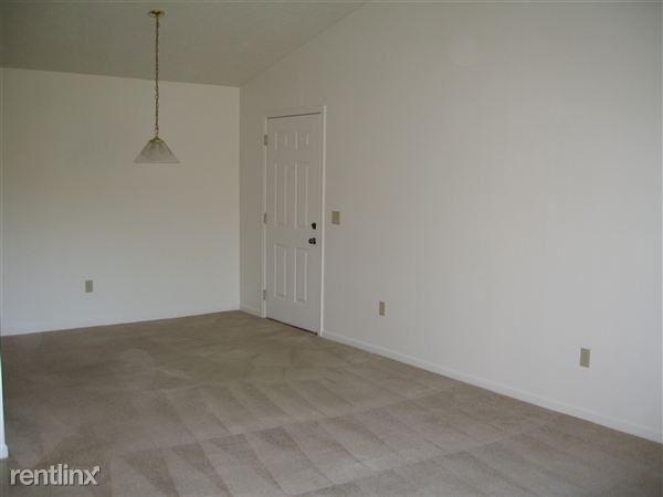 Autumn Ridge Apartments - Photo 3 of 18