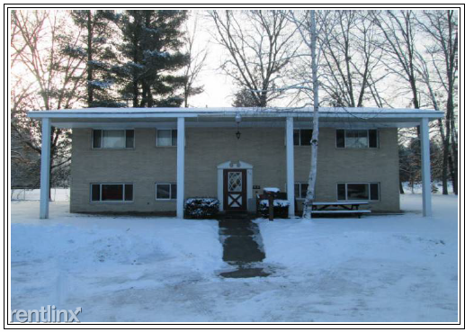 The Oaks - Photo 2 of 7