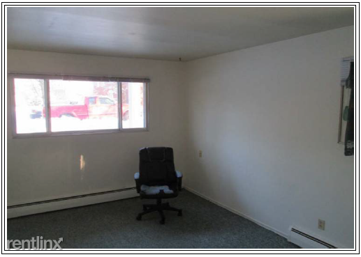 The Oaks - Photo 3 of 7