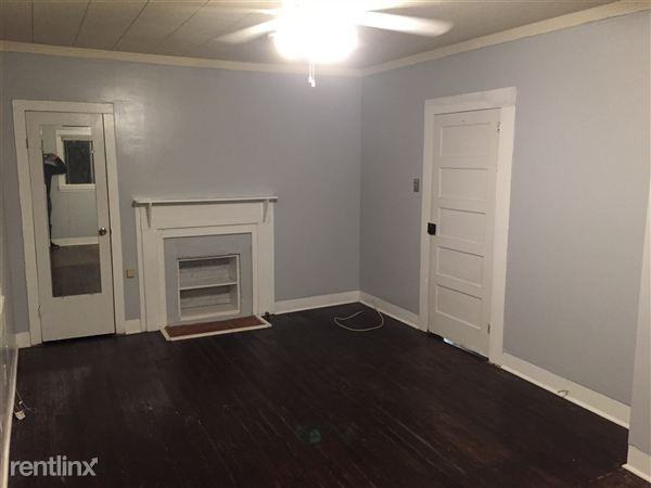 2906 Cottage Hill Rd - Photo 2 of 12