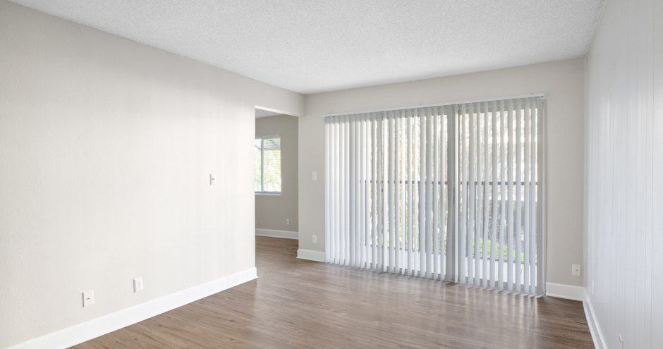 Lakeside Villas Apartments 7950 Shoals Dr, Goldenrod, FL 32817 Zumper