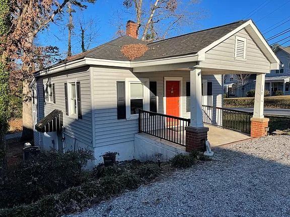 108 Clemson St - Photo 2 of 18