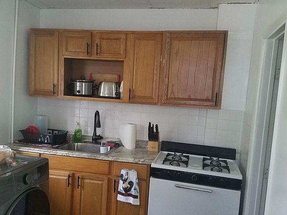 520 Front St - Photo 2 of 13