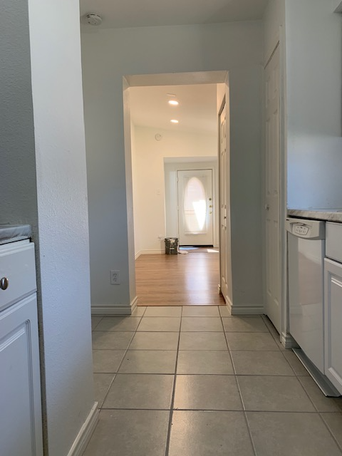 1721 Janice Dr - Photo 5 of 26