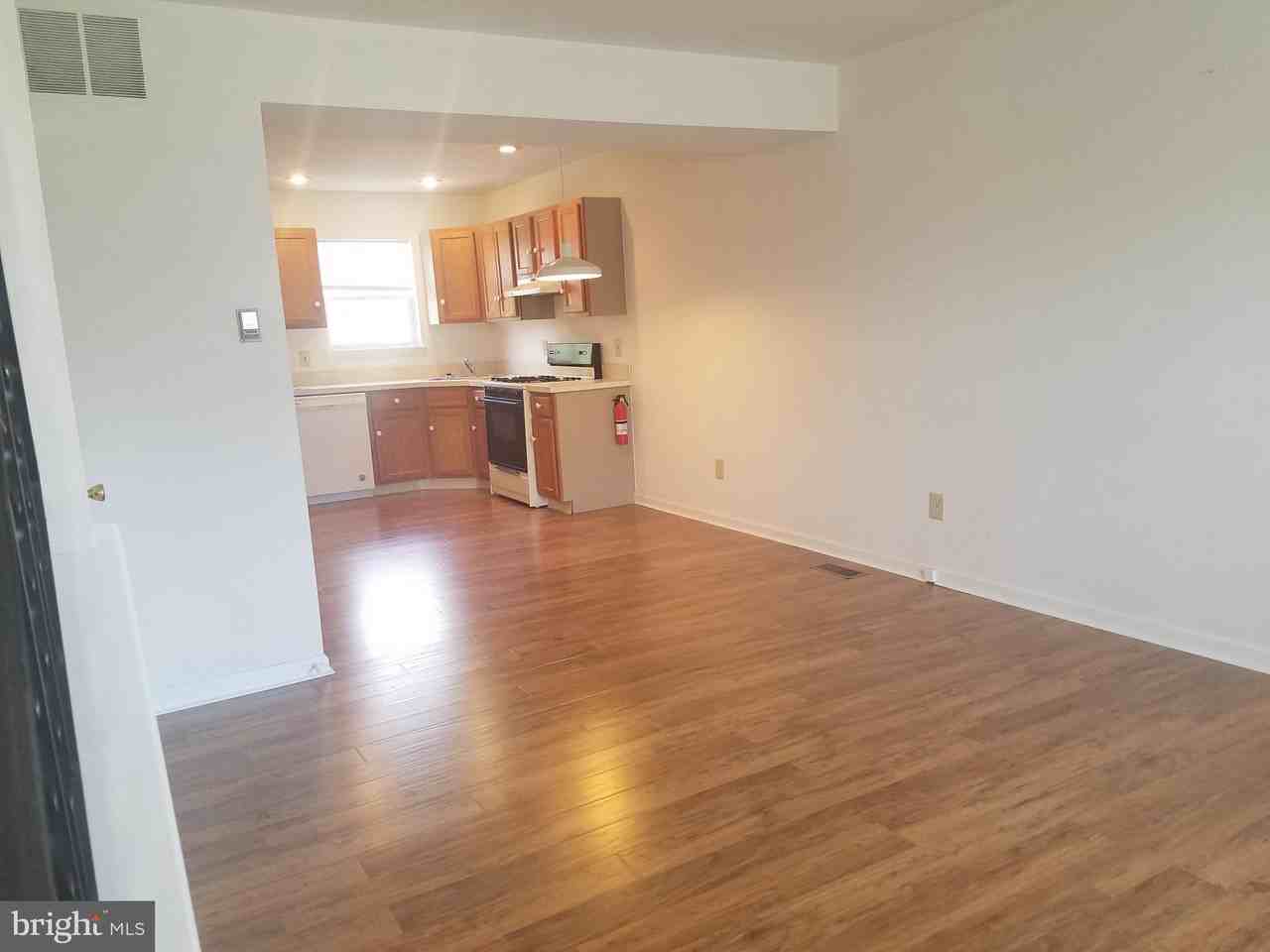 10 Evergreen Ave - Photo 3 of 12