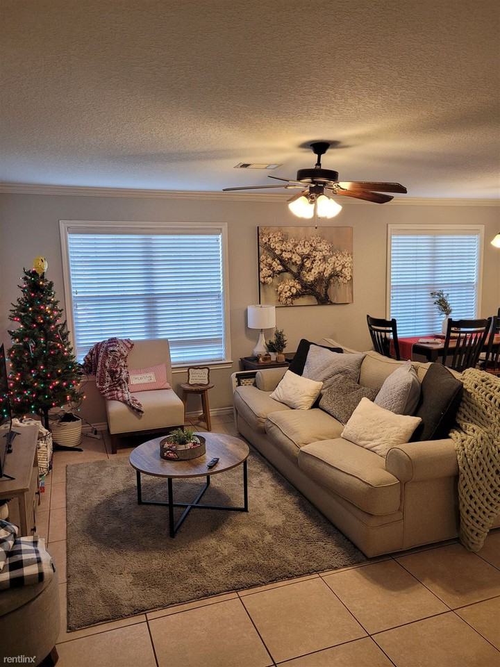 2335 Autumn Chase Loop - Photo 2 of 50