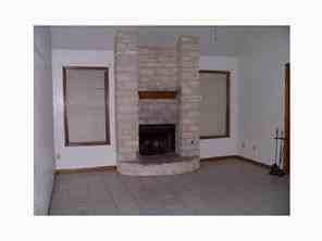 2102 Boxwood Path - Photo 3 of 8