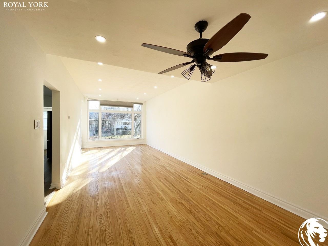 28 Chesapeake Ave #1 - Photo 2 of 19