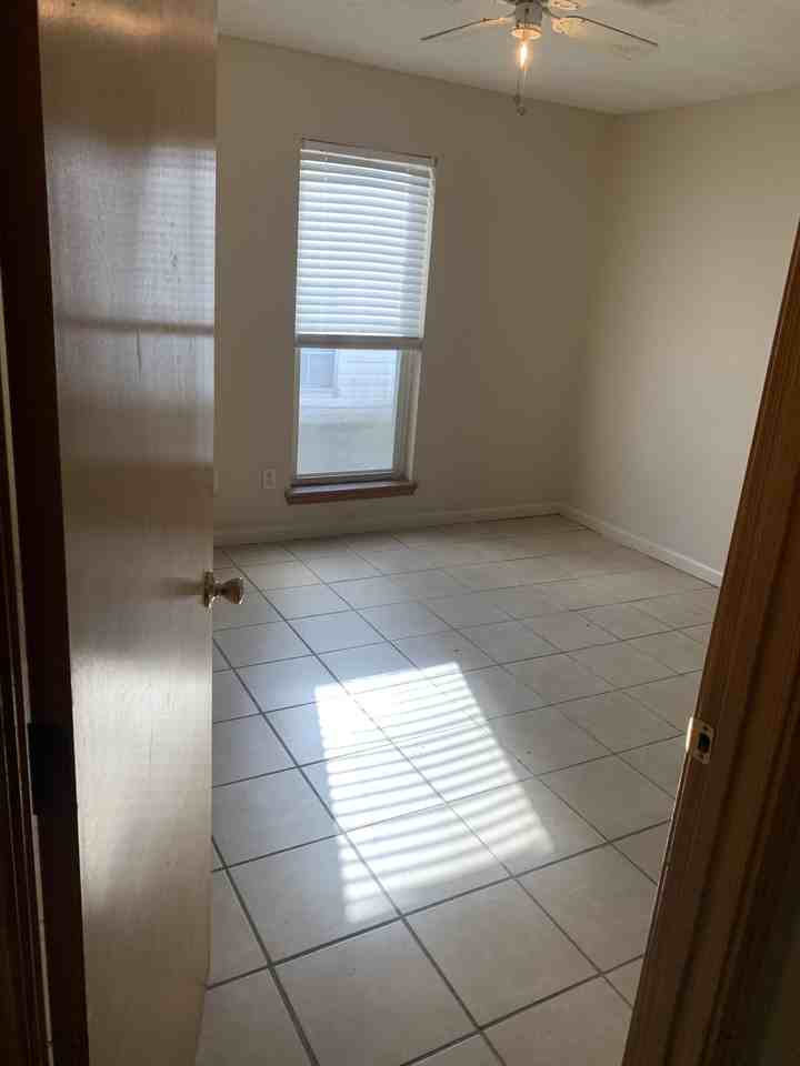 18312 Highway 90 #5 - Photo 2 of 4