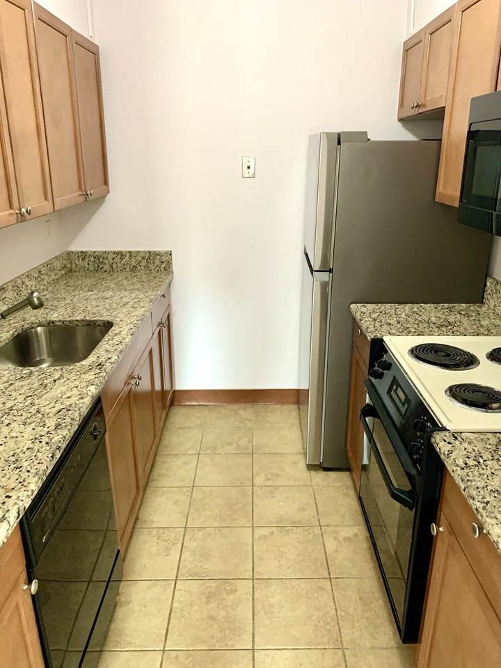 Kenmore Tower - Photo 3 of 7