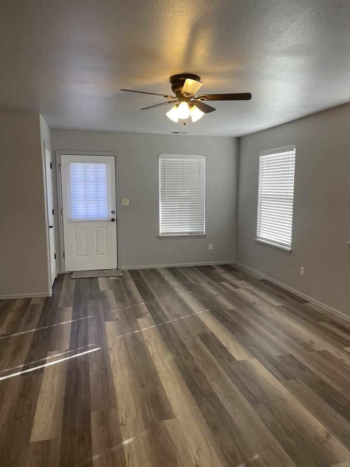 2981 Redbud Ct #1 - Photo 3 of 36