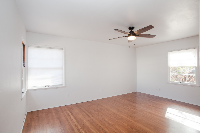 3183 Palm St - Photo 3 of 22