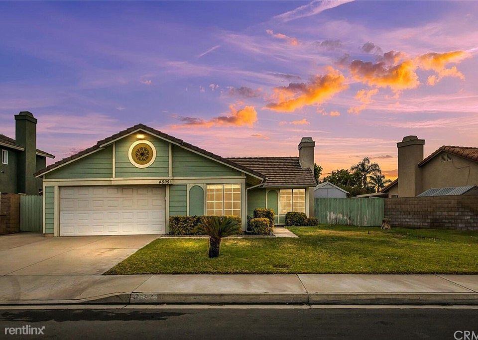 4695 Cristy Ave - Photo 2 of 3