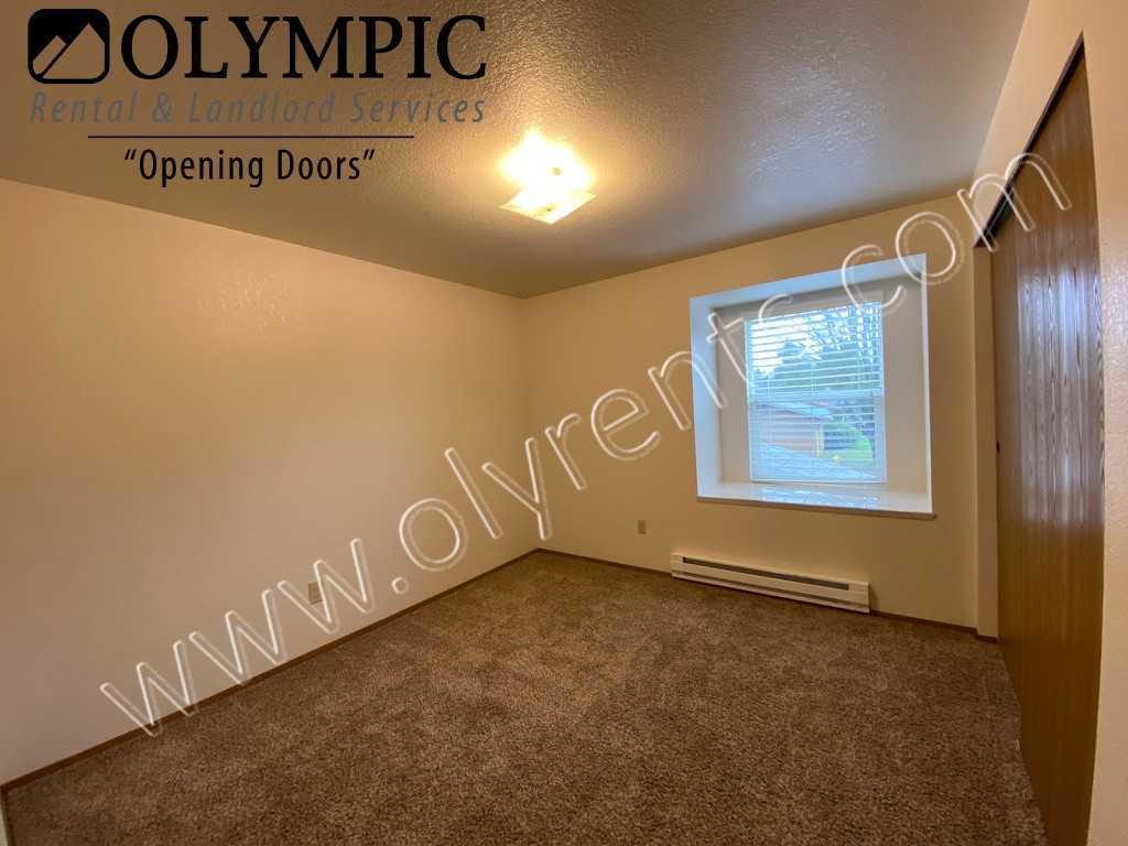 1705 Sulky Dr Se - Photo 7 of 12