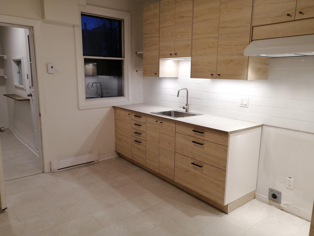 3792 Rue Ethel - Photo 3 of 17