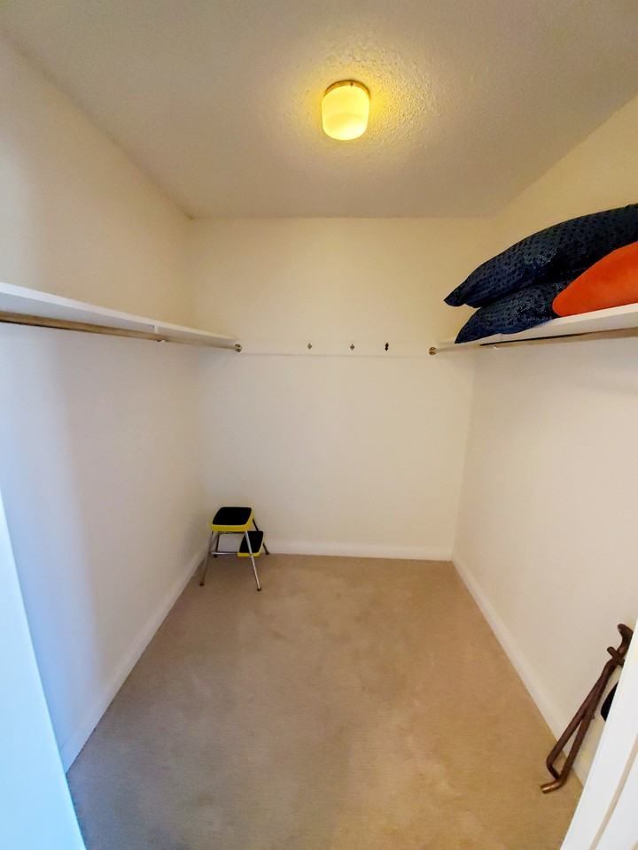 2220 South Calle Palo Fierro - Photo 5 of 30