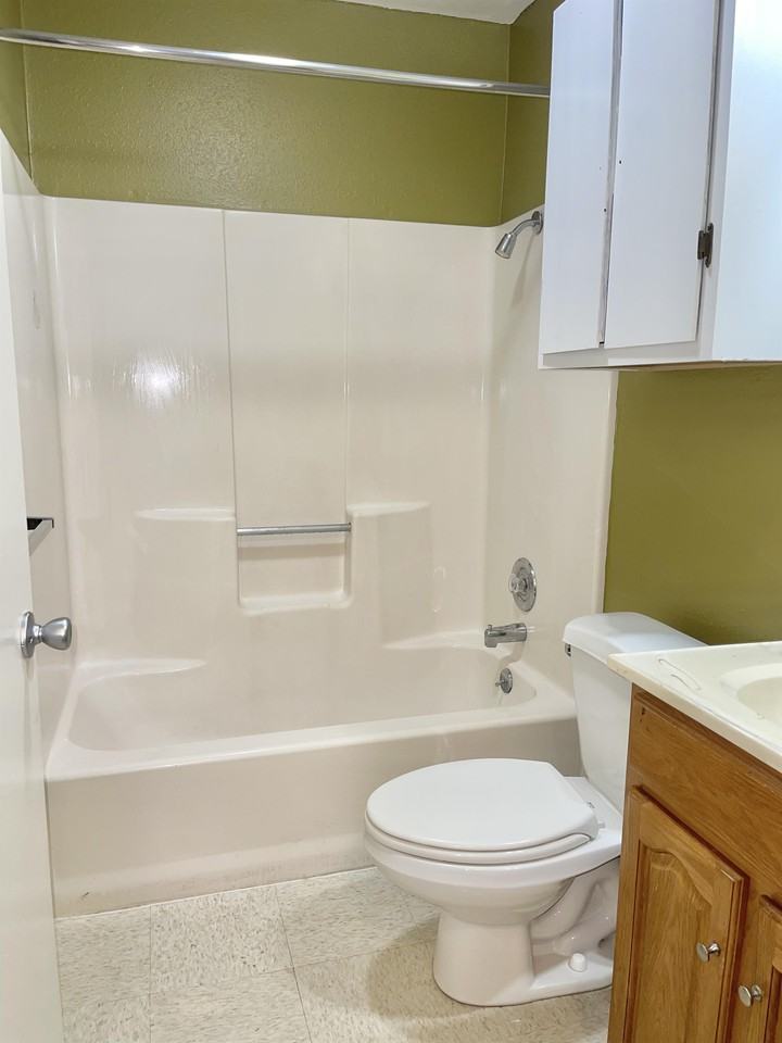 114 Poppy Street #2 - Photo 6 of 12