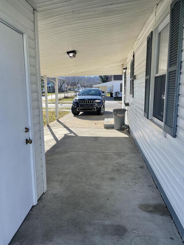 2748 Knox Ave - Photo 2 of 11