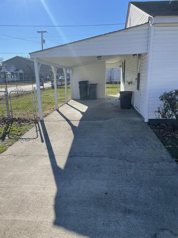 2747 Knox Ave - Photo 2 of 2