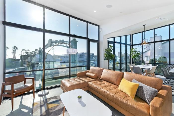 500 E Balboa Blvd #1 - Photo 2 of 22