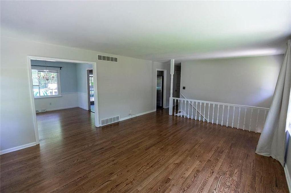 1461 Spruce Ave #1 - Photo 2 of 13