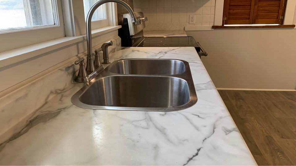 313 E Newkirk St #1 - Photo 4 of 14