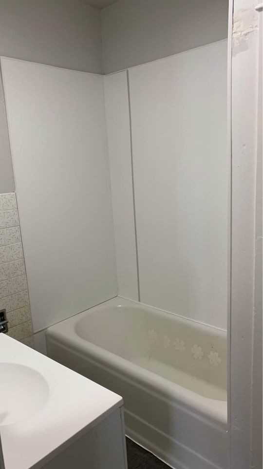 313 E Newkirk St #1 - Photo 6 of 14