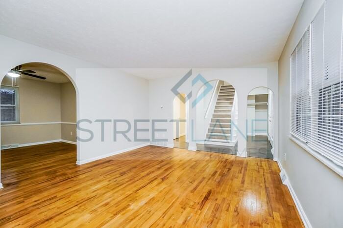 1236 Middlefield Ct - Photo 3 of 15