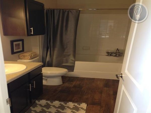 14101 N Interstate 35 #22 - Photo 3 of 3