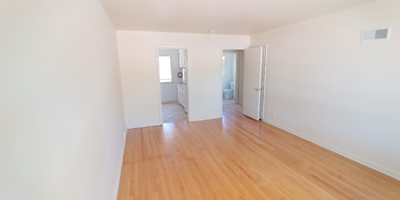 6619 W Lisbon Ave #9 - Photo 2 of 9