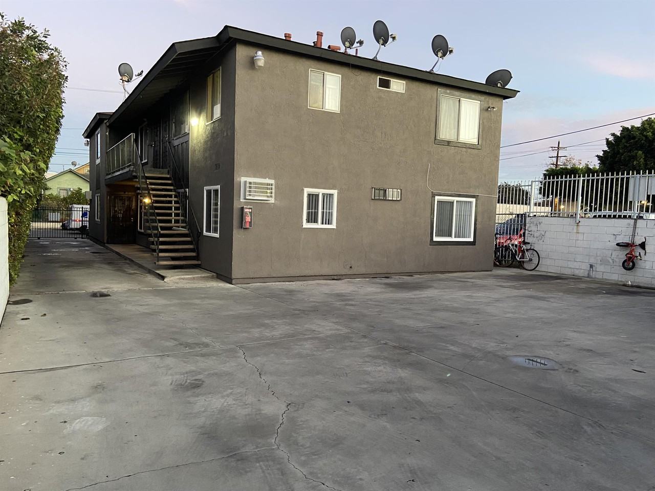 1243 Fedora St #5 - Photo 5 of 5