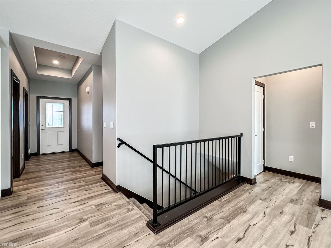 1855 Ne Little Beaver Dr - Photo 2 of 38