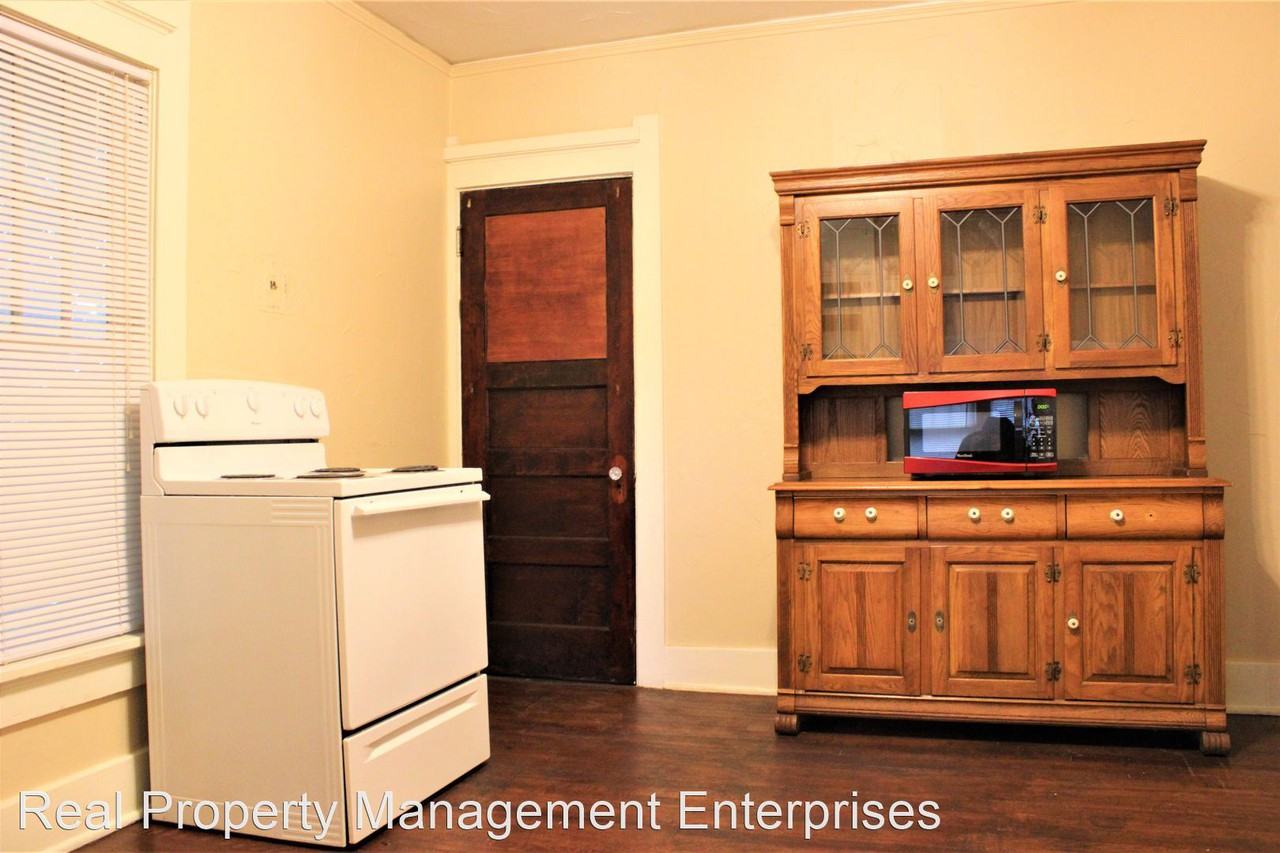 2224 NW 16th St - Photo 3 of 7