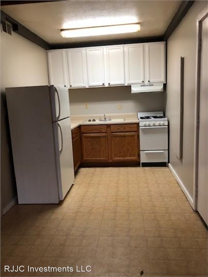 1904 Cambridge Drive - Photo 2 of 14