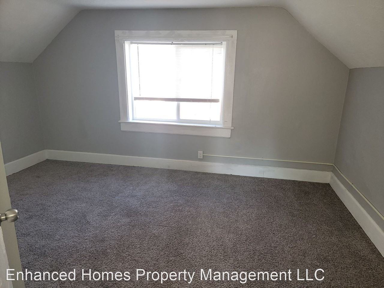 505 W 17th St - Photo 3 of 14