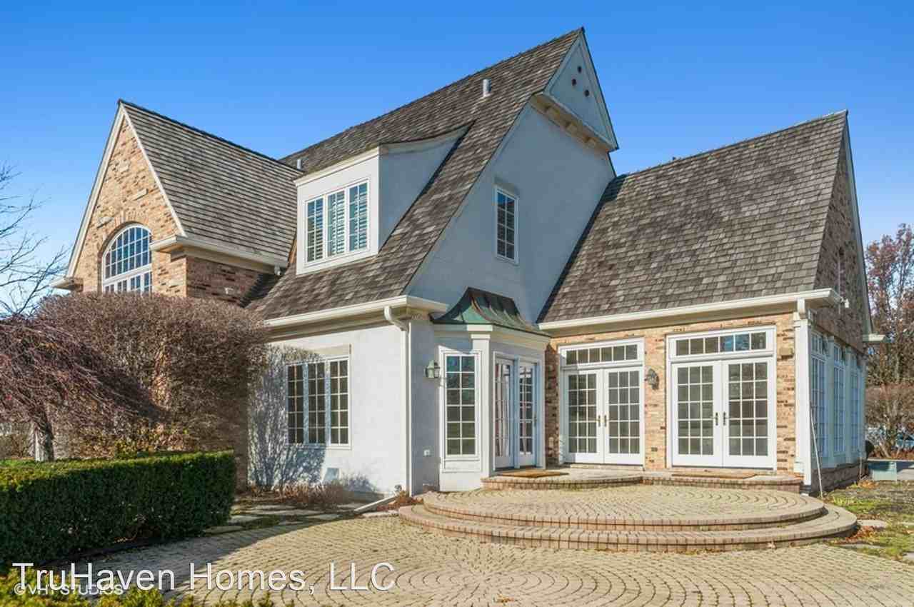 1745 W Broadland Ln - Photo 2 of 23