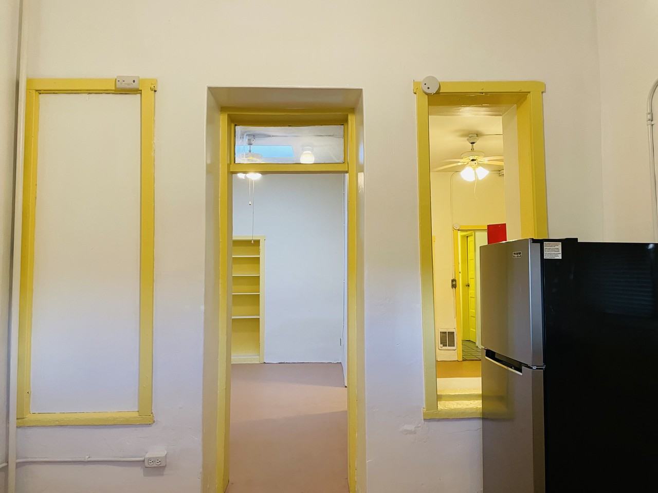 228 N 4th Ave - Photo 2 of 13