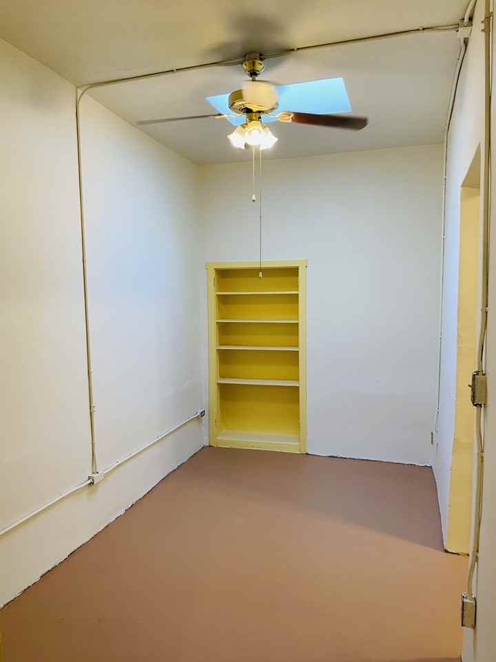 228 N 4th Ave - Photo 3 of 13