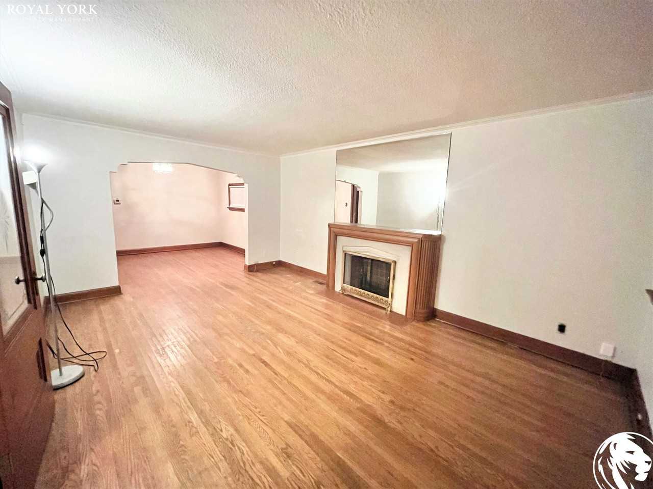 20 Glen Gannon Dr #1 - Photo 3 of 18